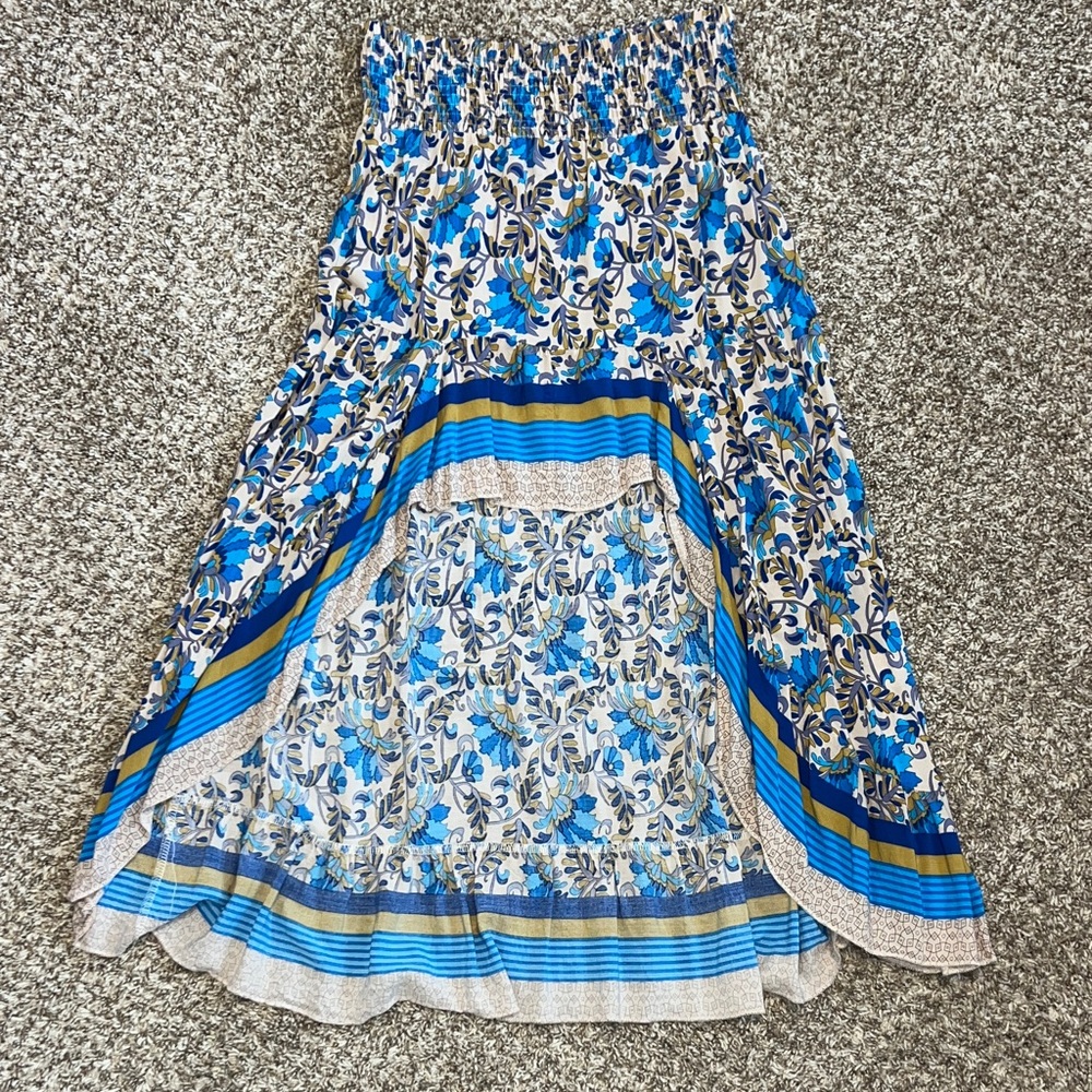 Floral Blue and Beige Women's Skirt - Picture 4 of 9